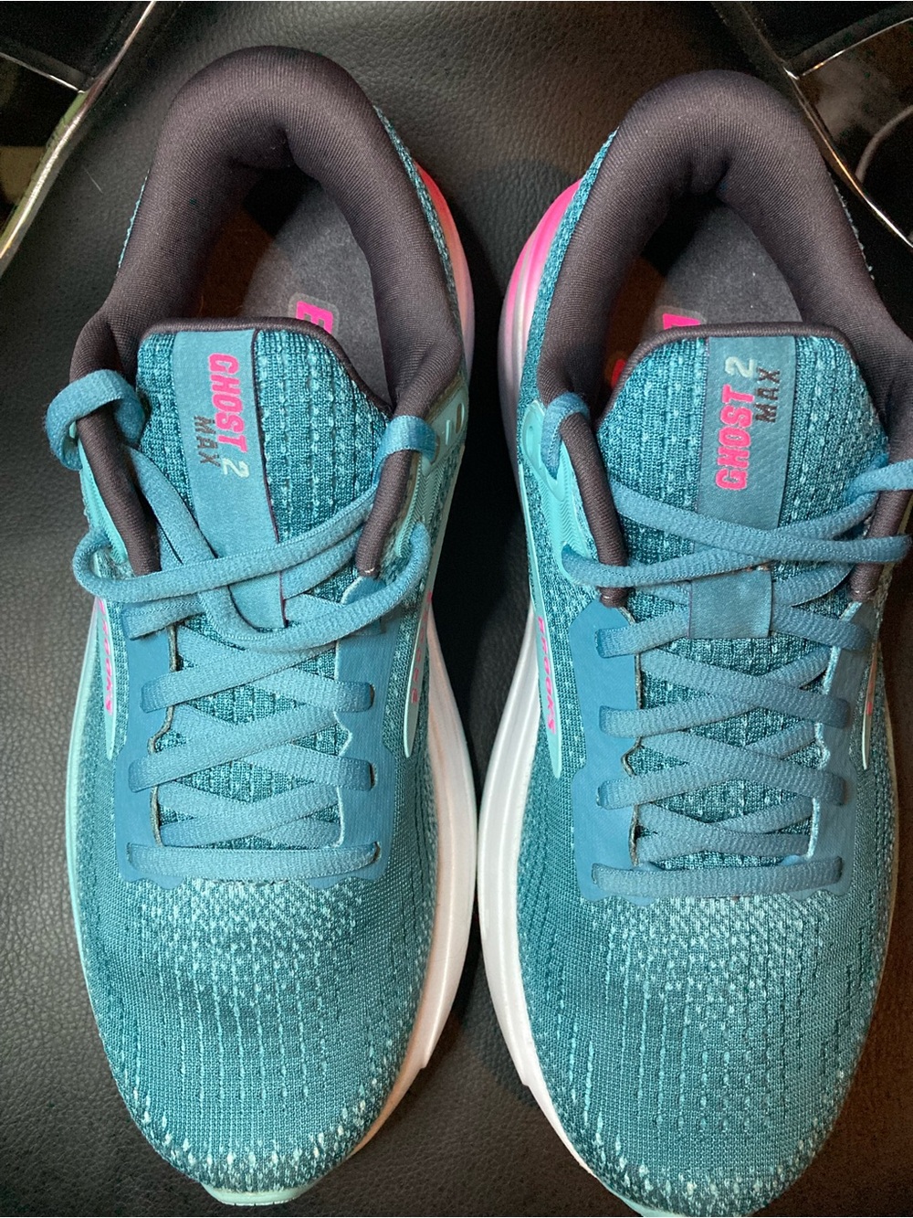 Brooks Women's Teal Running Shoes with Pink Accents - Picture 6 of 6